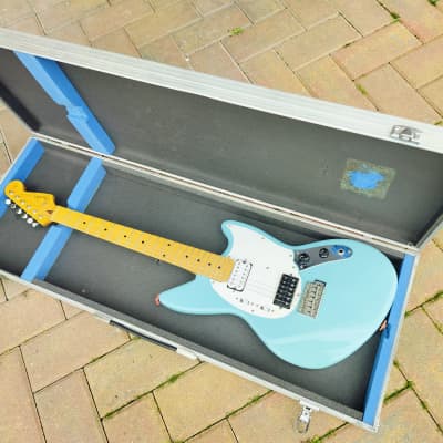Partscaster Offset Jag-Stang 2000s - full scale - nitro sonic blue image 14