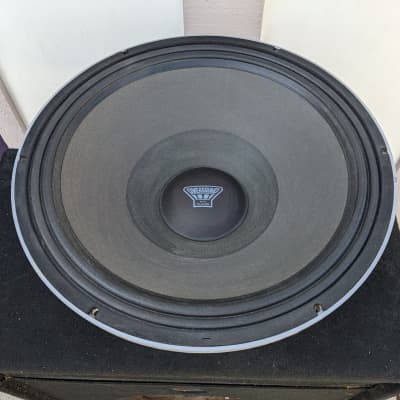 Matched Pair! Oversound 18" SUB 800 S 8 Ohm 800 Watt Subwoofers - Look Fantastic - Sound Great! image 6