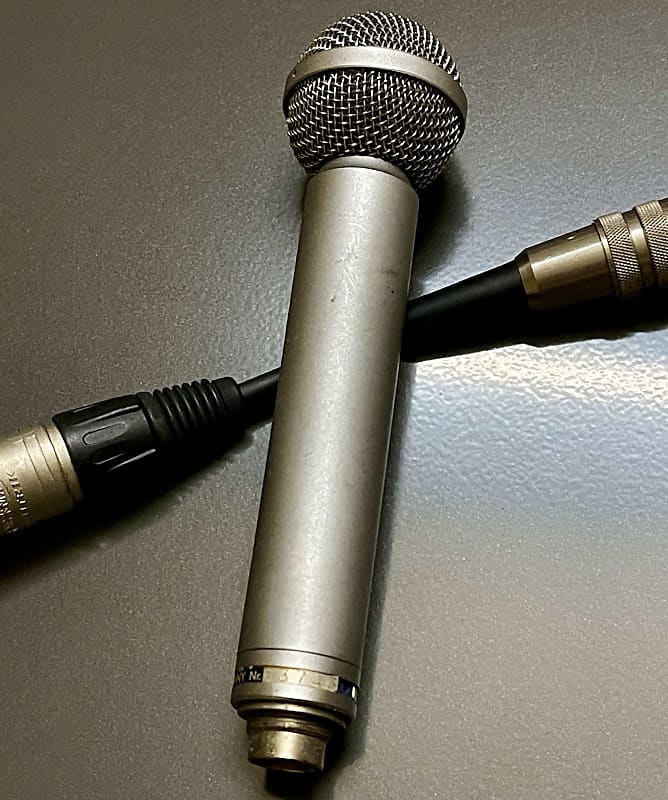 Microphone Beyerdynamic M160 Hypercardioid silver VINTAGE Reverb UK