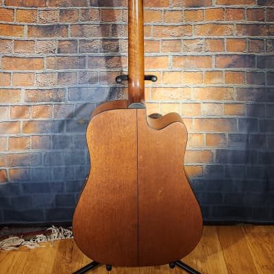 Fender DG-10CELH Left-Handed Acoustic-Electric Guitar Natural image 2