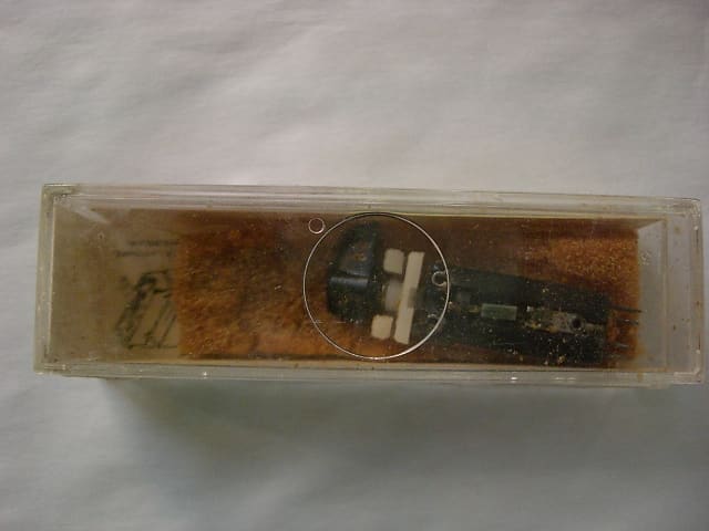 Vintage 5326D Electro Voice Ceramic Phonograph Cartridge and Diamond Needle