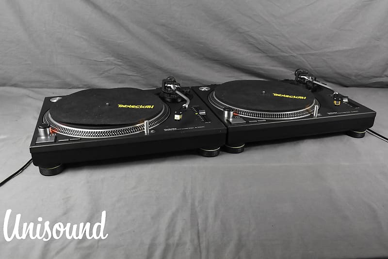DJ機材 Technics sl-1200Mk3 Technics SL-1200MK3 Black Pair Direct Drive DJ Turntables