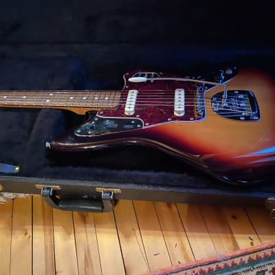 Fender Jaguar Classic Player Special 2008 - 3 Tone Sunburst image 7