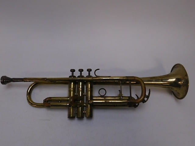 Musica Steyr Trumpet, Austria, w/ Case & Mouthpiece, Good condition with wear Musica Steyr Trumpet, Austria, w/ Case & Mouthpiece, Good condition with wear
