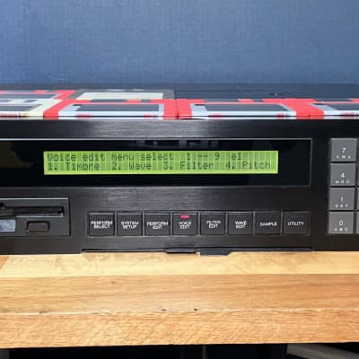 [Excellent] Yamaha TX16W Digital Wave Filtering Sampler - Black