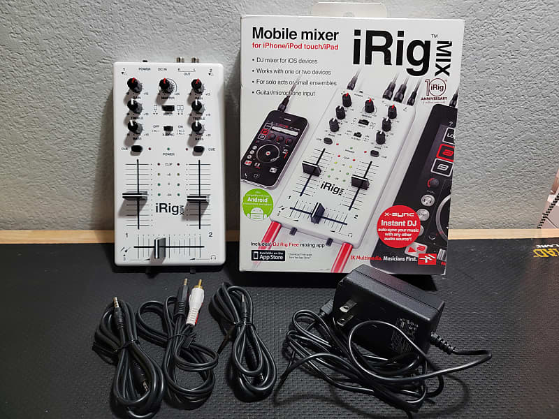 IK Multimedia iRig Mix Mobile DJ Mixer for iPhone/iPod touch/iPad 2010s - White image 1