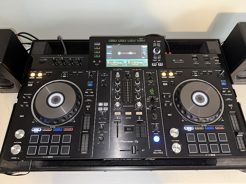 Pioneer XDJ-RX2 Professional Digital DJ System with Touchscreen