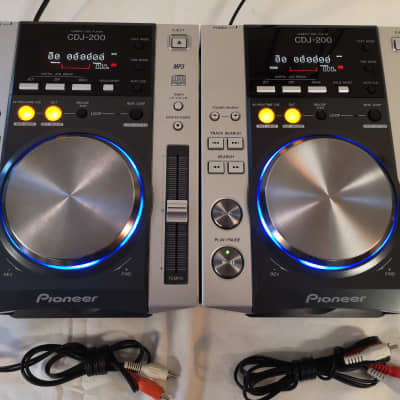 Pioneer DJ CDJ-200 Professional DJ Tabletop CD Player Controllers