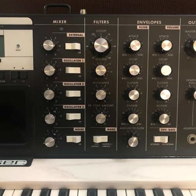 Moog MiniMoog Voyager Select Series Edition 44-Key Monophonic Synthesizer - White Cabinet with Flight Case image 5