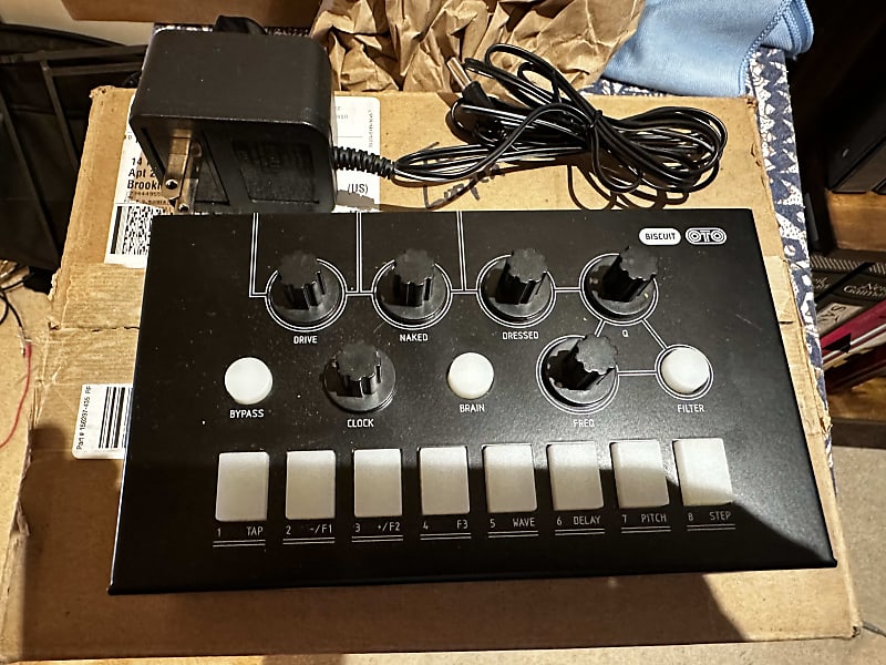 OTO Machines BISCUIT 8-Bit Effects and Analog Filter | Reverb