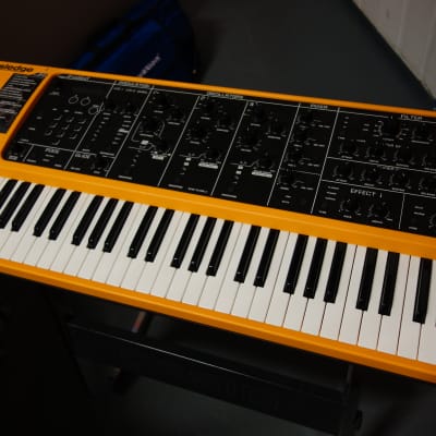 Studiologic Sledge 2.0 Polyphonic Virtual Analog Synthesizer 2010s - Amber Gold