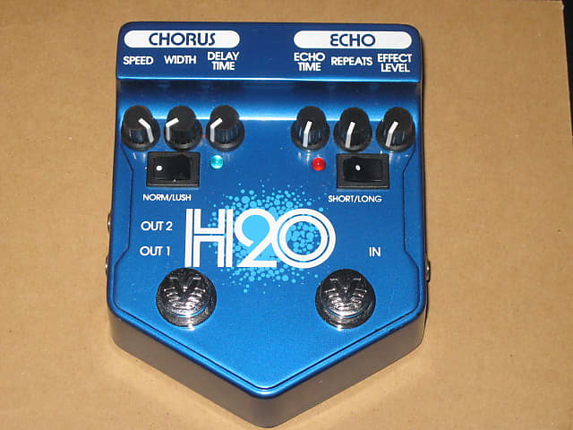 lite use Visual Sound H2O Chorus and Echo, ANALOG, V2 Ser V2H2O +battery &  strings (NO box / NO pw) | Reverb UK