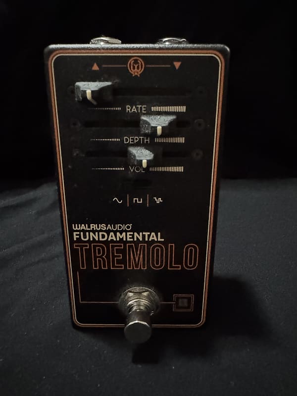 Walrus Audio Fundamental Tremolo