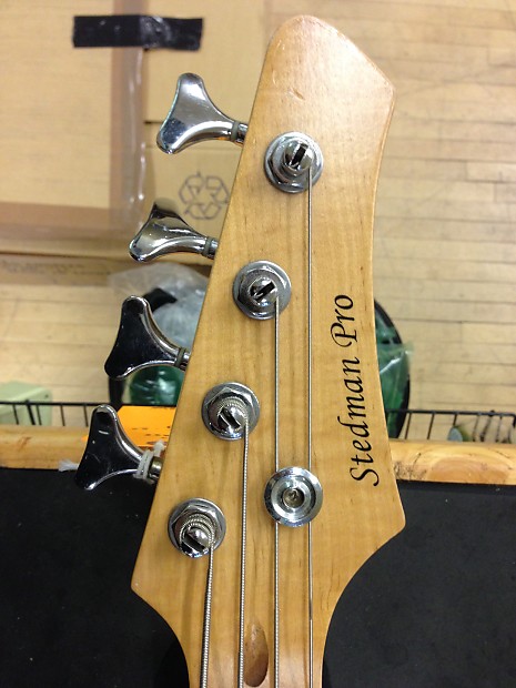 Stedman pro best sale bass guitar