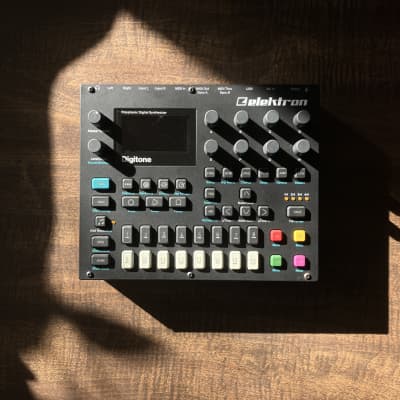 KORG N1 シンセサイザー maxresdefault.jpg