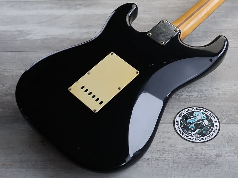 Fender Japan ST40 Stratocaster 1987-88年 Fender Japan ST40 Stratocaster 1987-88年 - メルカリ