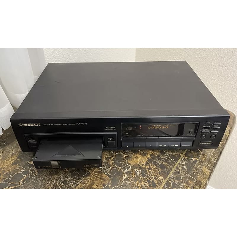 Pioneer PD-M552 top MINT 6 Disc Multi Play CD Changer CD Player Remote & 2 Cartridge