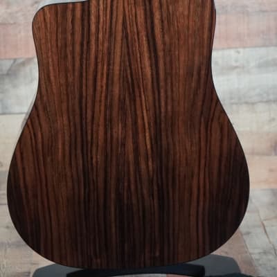 210ce Plus 6-String | Sitka Spruce Top | Layered Rosewood Back and Sides | Tropical Mahogany Neck | West African Crelicam Ebony Fretboard | Expression System® 2 Electronics | Venetian Cutaway | Aerocase image 6