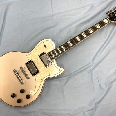 D'Angelico Deluxe Atlantic Electric Guitar w/ Case, Natural Swamp