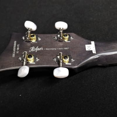 Hofner IGNITION PRO Beatle Bass HI-BB-PE-TBK comes with Flat Wounds & 500/1 Tea Cup Knobs in Transparent Black & Case image 9