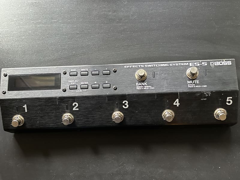 Boss ES-5 Effects Switching System