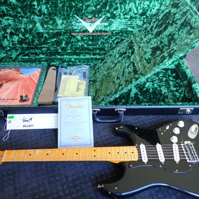 Fender Custom Shop David Gilmour Stratocaster Relic 2011 Unplayed image 6