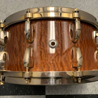 Pearl 6.5x14 Mahogany Classic Limited Edition Snare Drum | Reverb