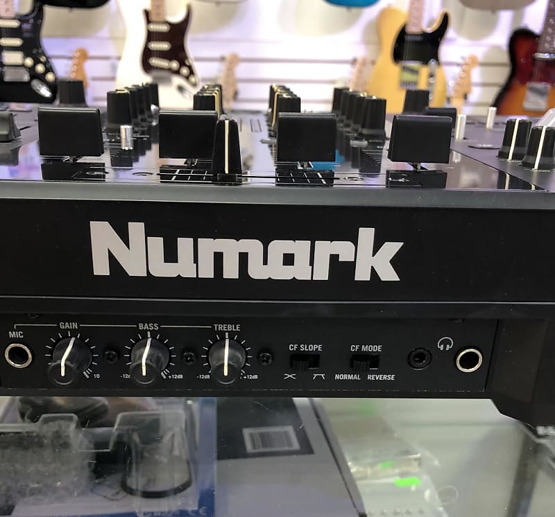 Numark Mixdeck Quad 4-Channel Universal DJ System | Reverb