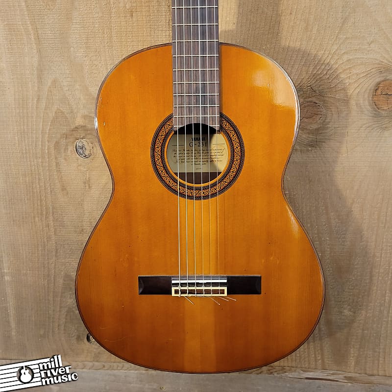 Yamaha deals 231 guitar