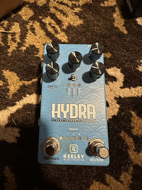 Keeley Hydra Stereo Reverb & Tremolo