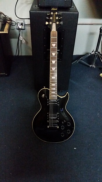 Aria Pro 2 II PE Black n' Gold 1980s LP Black