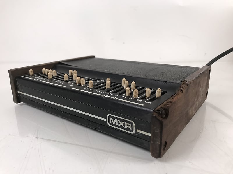 MXR 114 Stereo Graphic 10 Band 2 Channel Equalizer EQ | Reverb