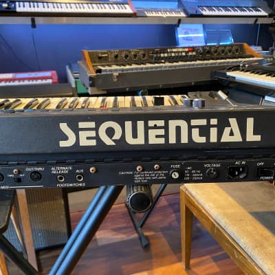 Sequential Prophet VS 61-Key 8-Voice Polyphonic Synthesizer 1980s Pro Serviced image 6