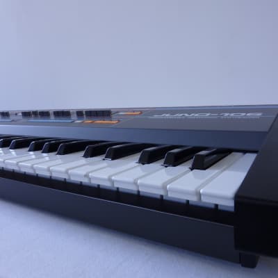 Roland Juno 106 - Serviced image 7