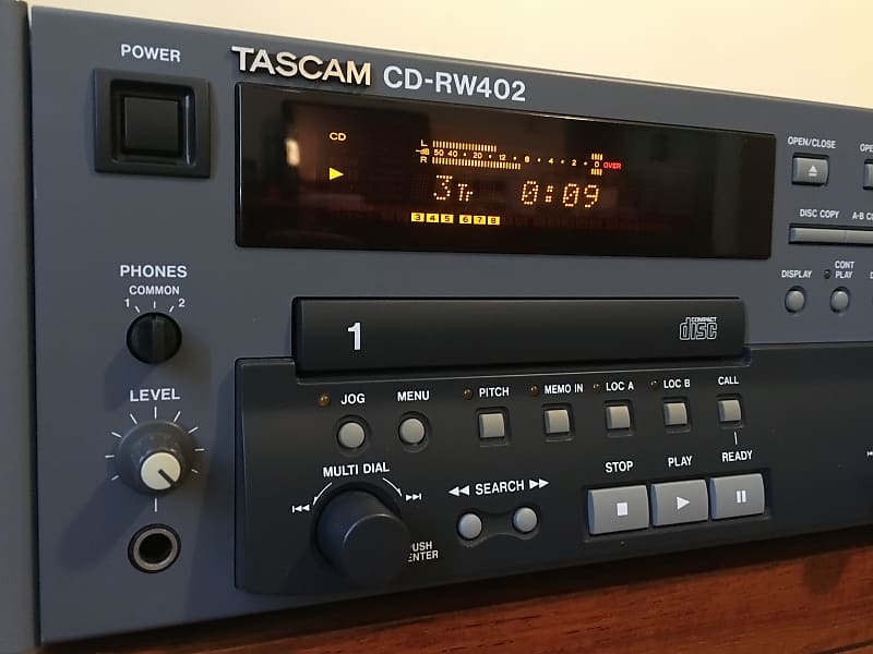 TASCAM CD-RW402 Professional CD Recorder / Player / Duplicator. Perfect  Working Condition.