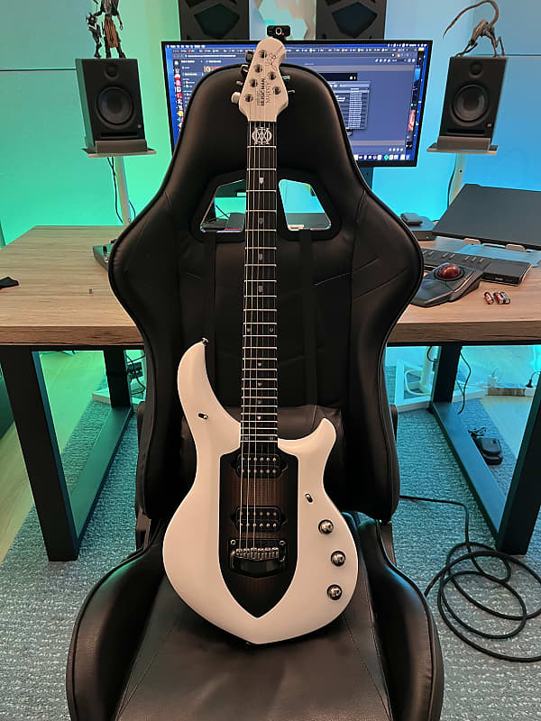 Ernie Ball Music Man Majesty 2014 - Arctic White | Reverb