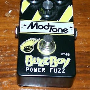 modtone ファズ power fuzz モッドトーン buzz boy MODTONE BUZZ BOY POWER FUZZ GUITAR PEDAL REVIEW - GearUP on