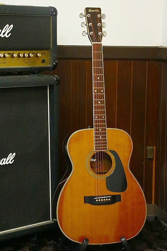 Morris MF-205　 アコースティックギター (ケース付き) sddefault.jpg