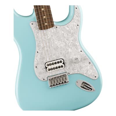Fender Ltd. Ed. Tom Delonge Stratocaster - Daphne Blue w/ Rosewood FB image 4