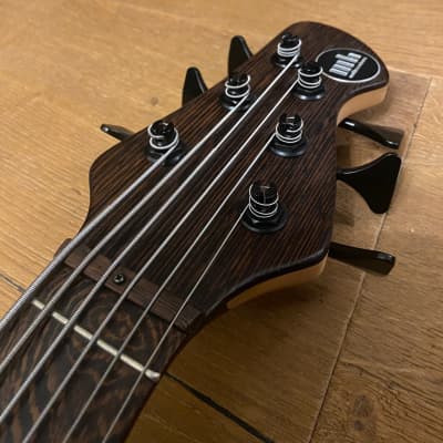 Mattisson Series II 6-string (33