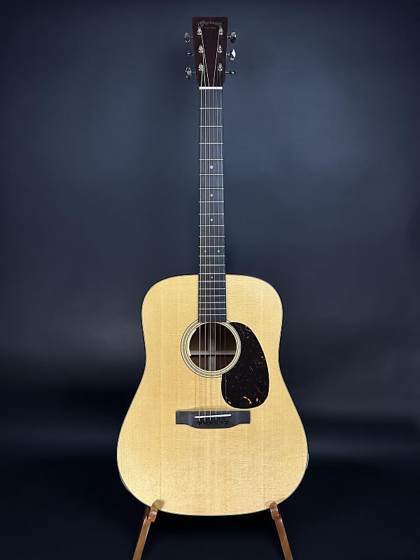 Martin Standard Series D-18E | Reverb