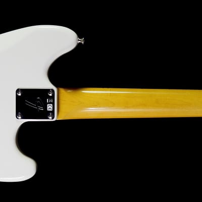 Fender Traditional Japanese 70 Mustang Vintage White Left Handed image 4