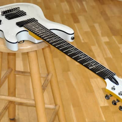 SCHECTER Demon 7 Vintage White / 7-String Electric Guitar image 3