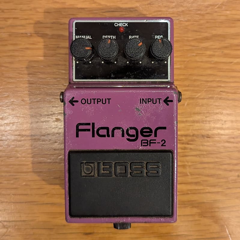 Boss BF-2