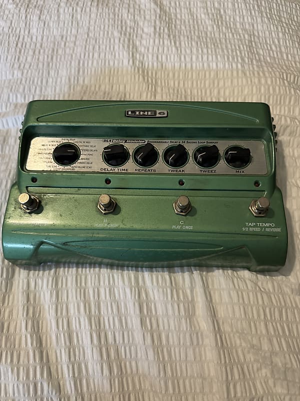Line 6 DL4 Delay Modeler | Reverb