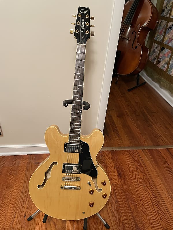 Vantage 635VG Semihollowbody Electric Guitar Natural Reverb