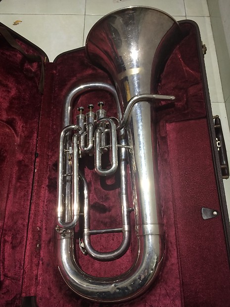 Besson Euphonium 762 serial number 835304