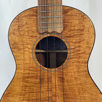 Shelley D. Park Moodyville Ukulele - Vega-Styled Koa Tenor Ukulele | Reverb  France