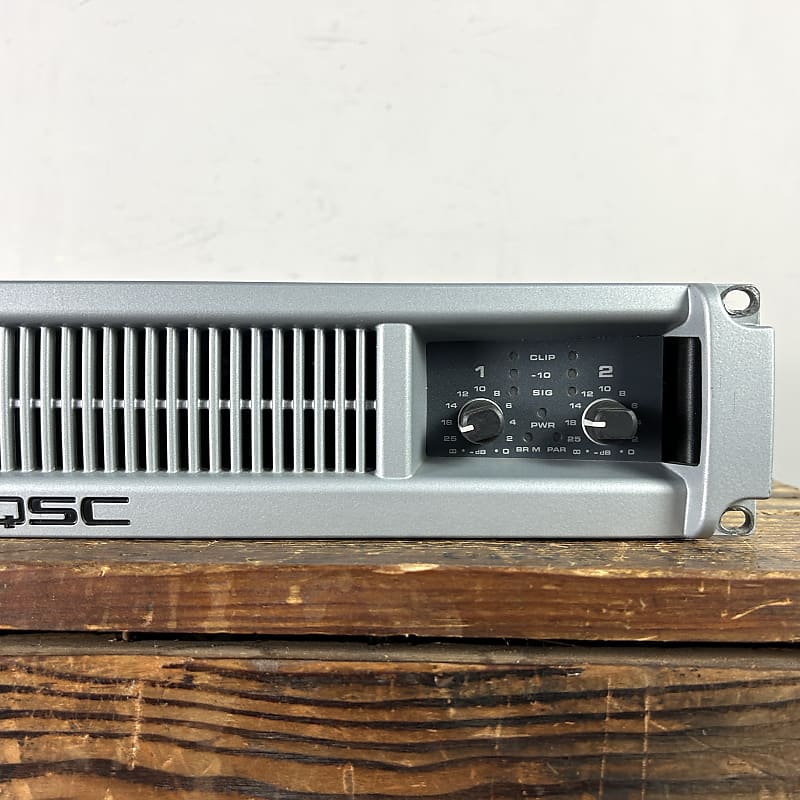 QSC PLX3102 PLX2 Series Compact Rack-Mounted Power Amp