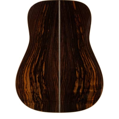 Martin Custom Shop HD28 Spruce/Wild Grain Rosewood Acoustic Guitar - Natural image 4